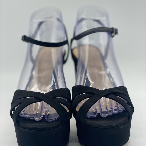 SCHUTZ Keefa Sandal - Picture 4 of 9